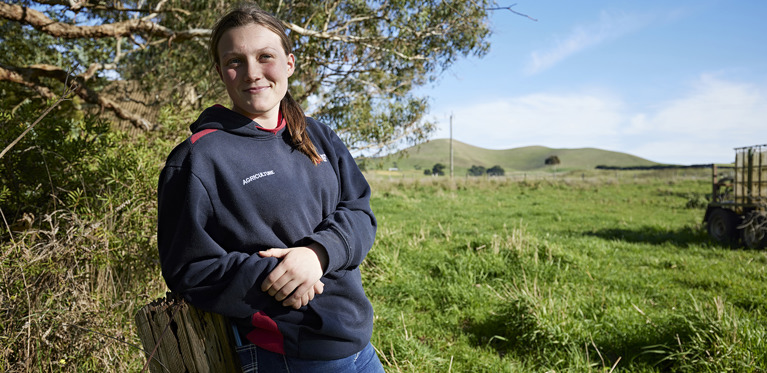 Josie Collins studied a VET DSS Agriculture course at South West TAFE.